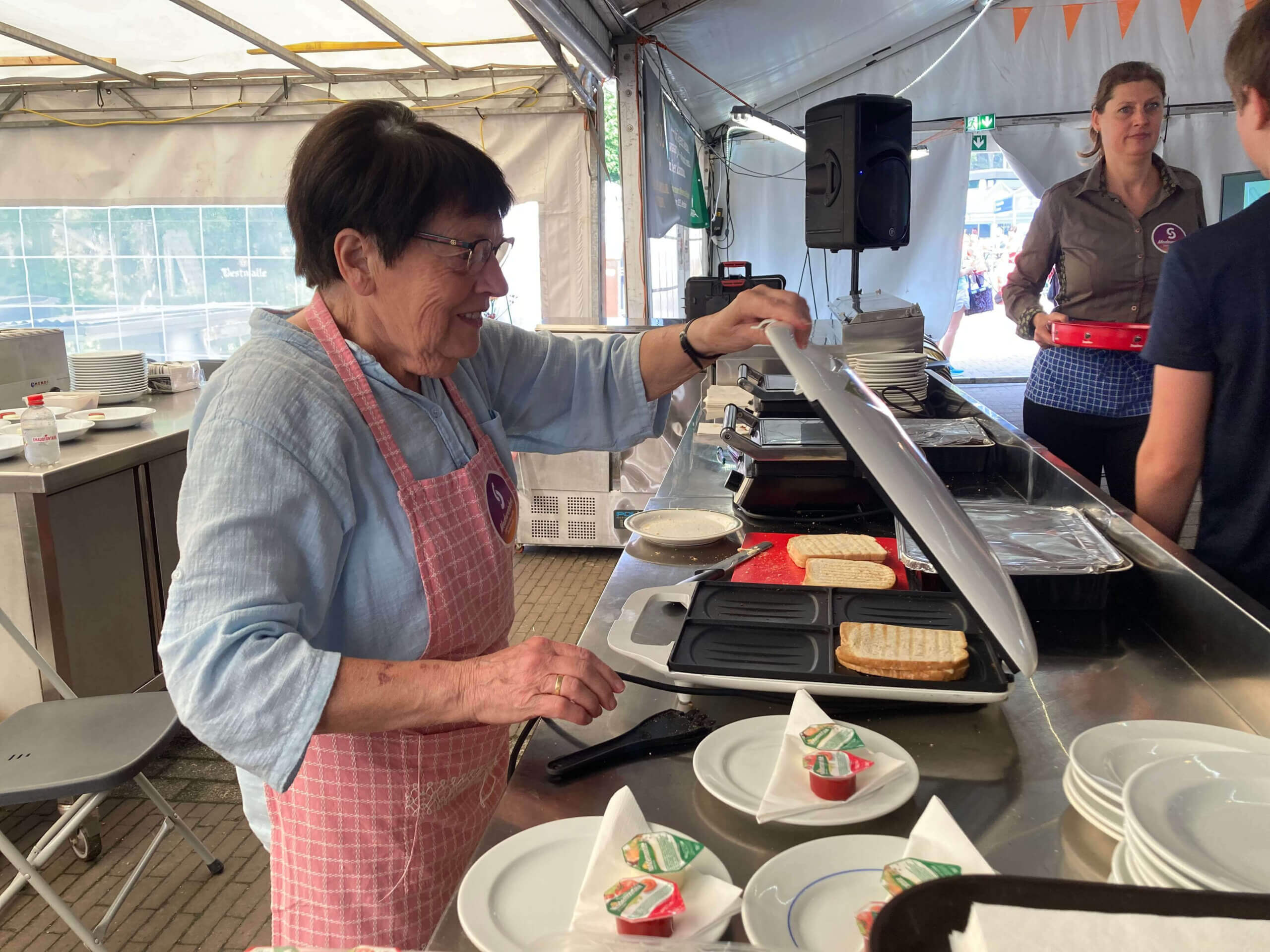 vrijwilligers-slider-sinksenfeesten-averbode_0005_IMG_6251